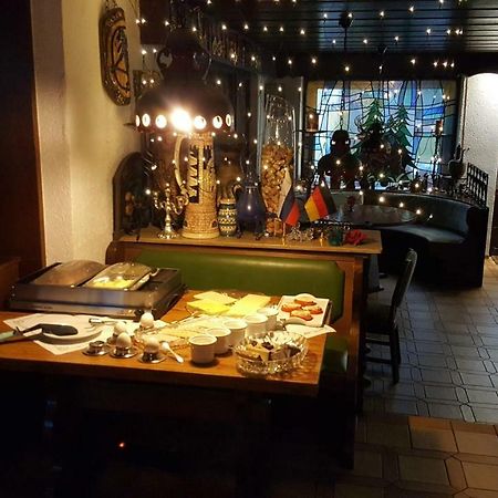 Black Bear Bikers Pub-Hotel 켐펠트 외부 사진