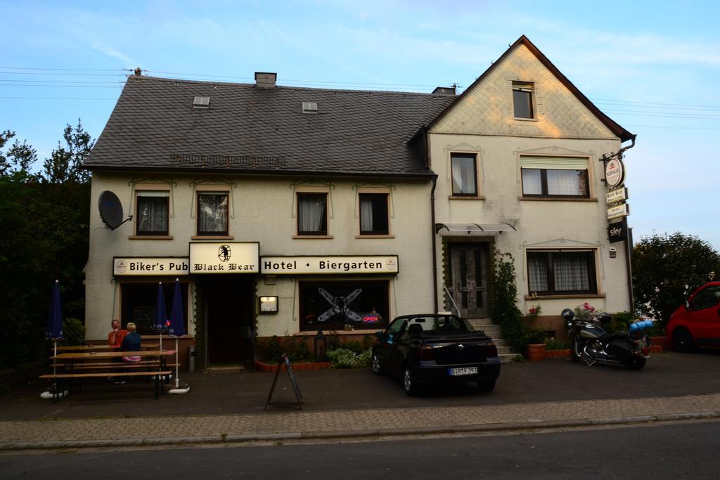 Black Bear Bikers Pub-Hotel 켐펠트 외부 사진